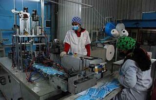 Meslek lisesini maske fabrikasına çevirdiler, 2...