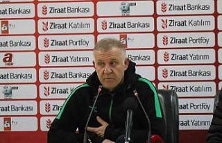 Mesut Bakkal: “Mağlup olduk ama oyuncularımı...