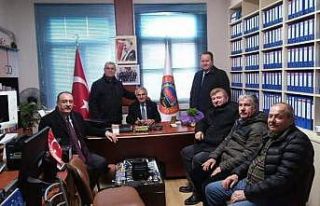 MHP ’den emeklilere ziyaret