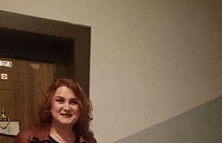 Muhtar elleri ile yaptığı pişilerle mahalle halkının...