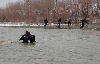 Muş’ta Karasu Nehri’ne düşen Yağmur için...