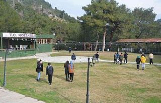 Öğrenciler doğa ile iç içe sınavlara hazırlanıyor