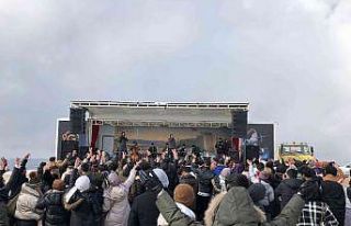 Öğrenciler Hazarbaba Kayak Merkezi’ne akın etti