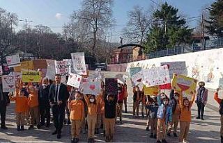 Öğrenciler kan bağışının önemine dikkat çekti