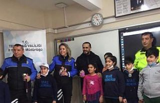 Öğrencilere polislik mesleği anlatıldı