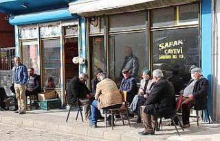 Oltulular kış ortasında baharı yaşıyorlar