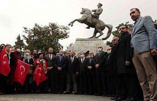 ‘Onur Anıtı’na yapılan saldırıya iktidar...