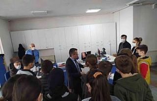 Ortaokul öğrencileri vergiler hakkında bilgilendirildi