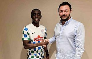 Papiss Demba Cisse Çaykur Rizespor’da