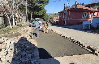 Pelitköy yolları yenileniyor