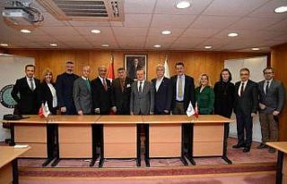 Personel ve öğrencilere ’kalite eğitimi’