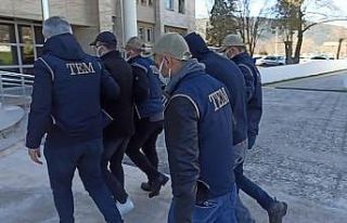 PKK terör örgütü üyeleri Yunanistan’a kaçarken...