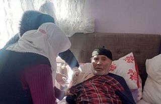 Randevu alan yaşlı ve engelliler evlerinde aşılarını...