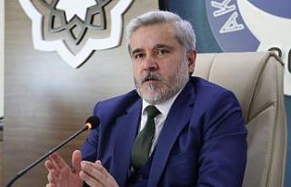 Rektör Şahin: “Toplumun faydasına iş üretmek...