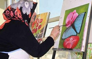 Şanlıurfa’da kadınlar zamanını kurslarda geçiriyor