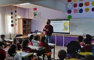 Sarıgöl’deki okullarda ’Türkiye bağımlılıkla...