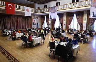 Satranç turnuvası şampiyonu Bursalı Yağız