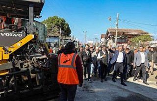Seçer, Tarsus’taki yol çalışmalarını inceledi