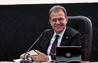 Seçer: "Türkiye’nin en ucuz ekmeğini satıyoruz"