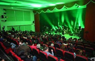 Şehr-i Dilara Müzik Topluluğu, söylediği şarkılarla...