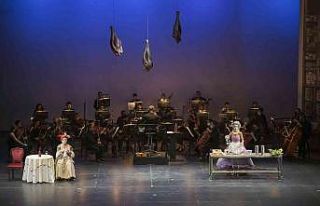 Sevil Berberi Antalya DOB sahnesinde