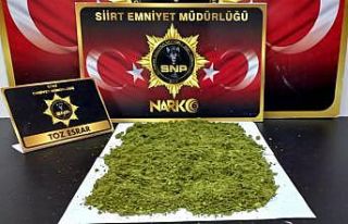 Siirt’te şüpheli araçta uyuşturucu madde ele...