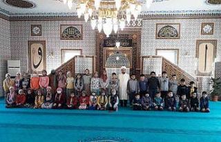 Simav’da cami çocuk buluşması