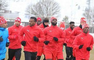 Sivasspor, Karagümrük maçına 3 puan parolasıyla...