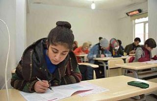 Siverek’te öğrencilere deneme sınavı desteği