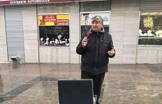 Soğuğa rağmen sanatlarını bırakmıyorlar