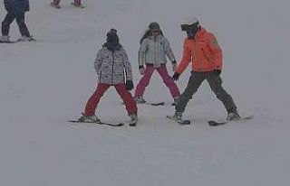 Sömestri tatilinin son günleri Uludağ’da tıklım...