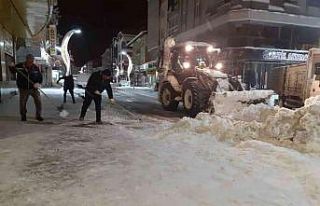 Sorgun Belediyesi karla mücadelede tam not aldı