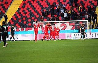 Spor Toto Süper Lig: Gaziantep FK: 5 - DG Sivasspor:...