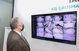 Talas’ta kar temizleme çalışmaları sürüyor