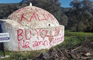 Tarihi su sarnıcını eylem duvarına çevirdiler