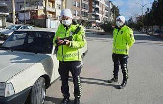 Tavşanlı’da kış lastiği denetimleri devam ediyor
