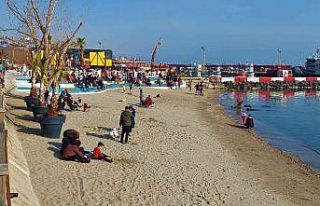 Tekirdağ’da sahiller doldu taştı