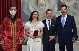 Temiz, meslektaşlarının en mutlu günlerine şahit...
