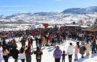 Toroslar ’Kaf Festivali’ ile renklendi