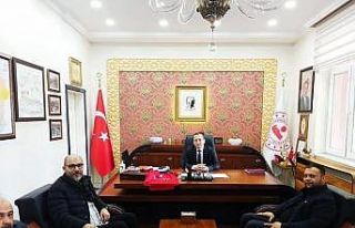 Turgutluspor’dan Kaymakam Yılmaz’a forma