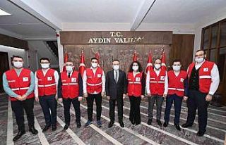 Türk Kızılay Aydın Şubesi yeni yönetimi Vali...