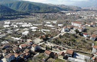 Türkiye’nin en kalabalık ikinci köyü ünlü...