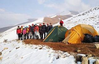 Üniversite öğrencilerine dağcılık eğitim