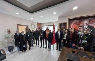 Üniversiteli öğrencilerden Hopa’ya özel ziyaret