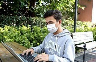 Üniversiteye hazırlanan gençlere destek