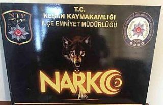 Uyuşturucuyu kullanan da satan da yakalandı