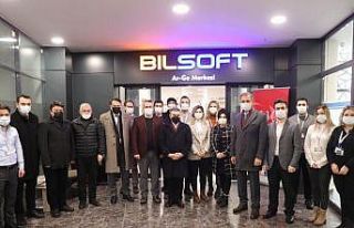 Vali Atay, Bilsoft ARGE merkezini ziyaret etti