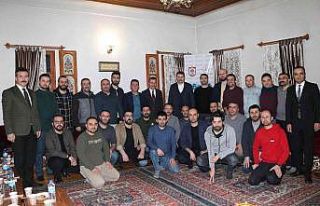 Vali Ayhan’dan öğretmenlerle teşekkür