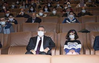 Vali Elban çocuklar ile "Kesişme: İyi ki Varsın...