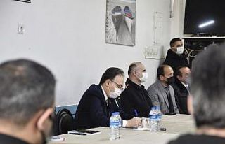 Vali Kızılkaya vatandaş ve esnafı dinledi